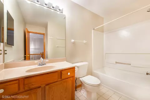 721 Morris Ct, Lakemoor, IL 60051 photo 14