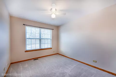 721 Morris Ct, Lakemoor, IL 60051 photo 13