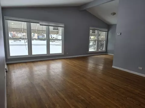 16546 Hermitage Ave, Markham, IL 60428 photo 2