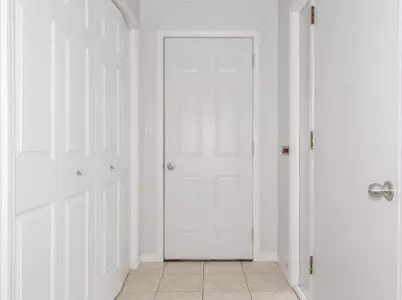 Entry Way - 203 E Cemetery Ave, Chenoa, IL 61726 photo 1 of 3