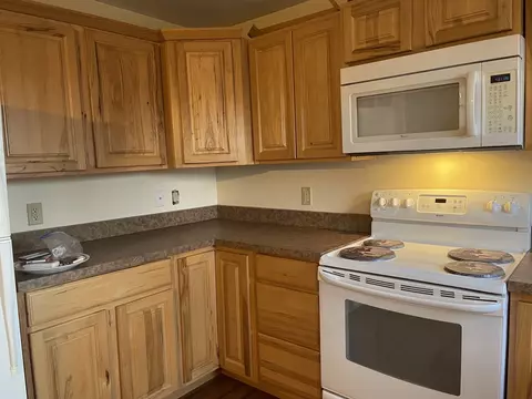 2012 Libby St, Ottawa, IL 61350 photo 13