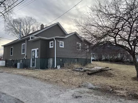 2012 Libby St, Ottawa, IL 61350 photo 18