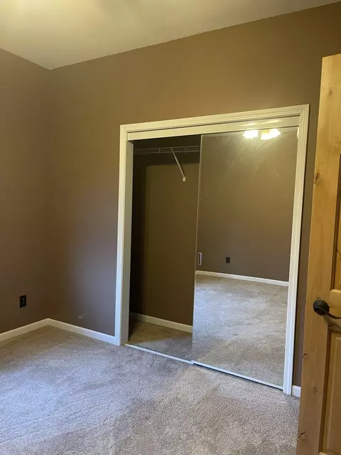 2012 Libby St, Ottawa, IL 61350 photo 9