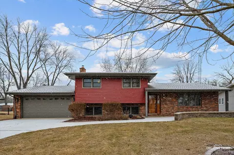 23825 Hickory Ln, Minooka, IL 60447
