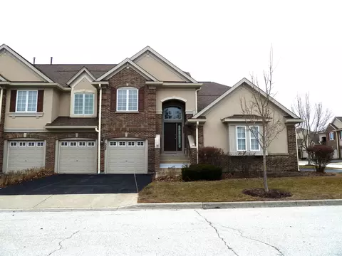523 Harvey Lake Dr #26-3, Vernon Hills, IL 60061