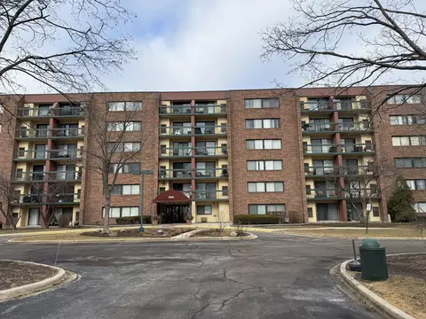 1840 Huntington Blvd #601, Hoffman Estates, IL 60169