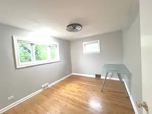556 Barton Ave, Evanston, IL 60202 photo 14