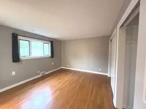 556 Barton Ave, Evanston, IL 60202 photo 11