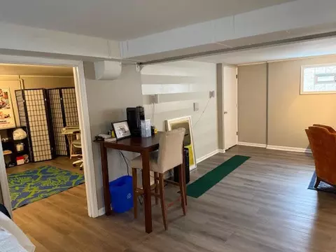 556 Barton Ave, Evanston, IL 60202 photo 33