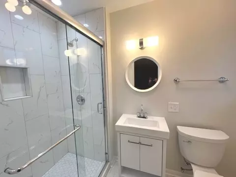 556 Barton Ave, Evanston, IL 60202 photo 12