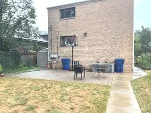 556 Barton Ave, Evanston, IL 60202 photo 38