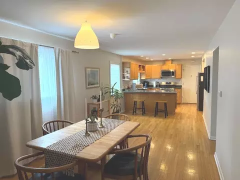 556 Barton Ave, Evanston, IL 60202 photo 20