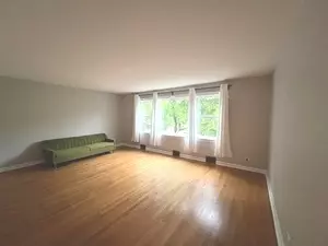 556 Barton Ave, Evanston, IL 60202 photo 8