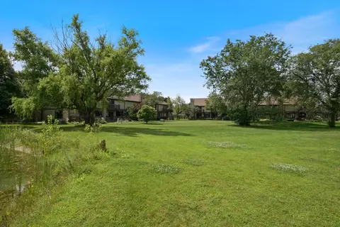 1830 Golf View Dr, Bartlett, IL 60103 photo 27