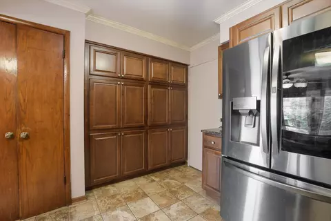 1830 Golf View Dr, Bartlett, IL 60103 photo 10