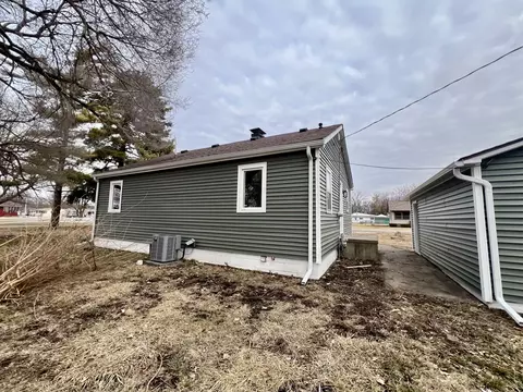 803 Glendale Ave, Tilton, IL 61833 photo 23