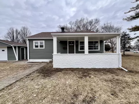 803 Glendale Ave, Tilton, IL 61833 photo 2