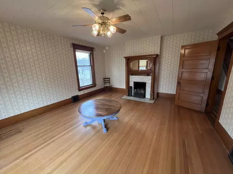Living - 208 E 3rd St, Prophetstown, IL 61277 photo 2 of 5