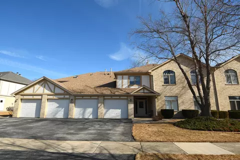 18431 Pine Lake Dr #1, Tinley Park, IL 60477