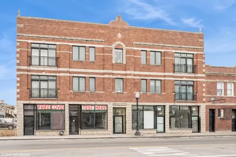 4346 N Pulaski Rd #304, Chicago, IL 60641