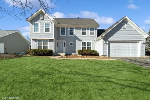 838 W Trail N, Grayslake, IL 60030