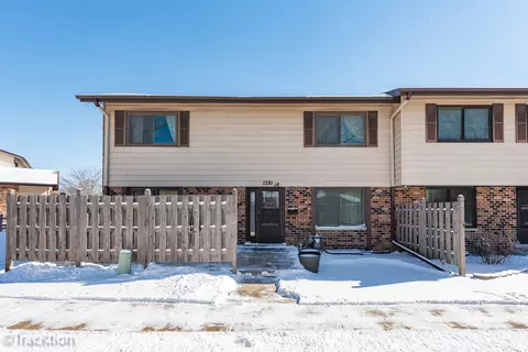 7330 Winthrop Way #18-1, Downers Grove, IL 60516