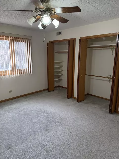 5034 Circle Dr #209, Markham, IL 60428 photo 6