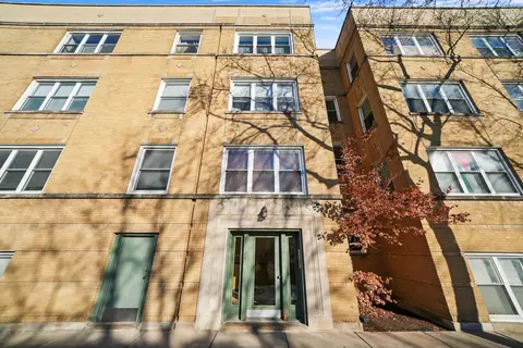 3122 W Cullom Ave #2, Chicago, IL 60618