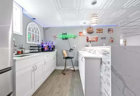 Kitchen - 2275 Westview Dr, Des Plaines, IL 60018 photo 6 of 6