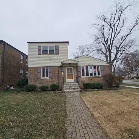 1002 E Oak Ave, La Grange Park, IL 60526