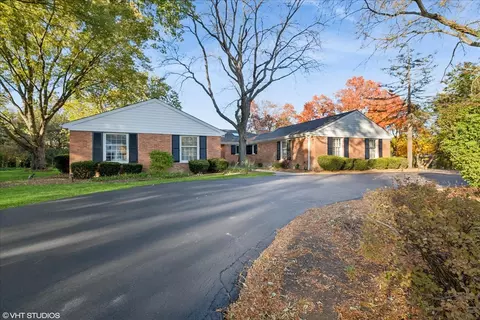 1680 Pheasant Trl, Inverness, IL 60067