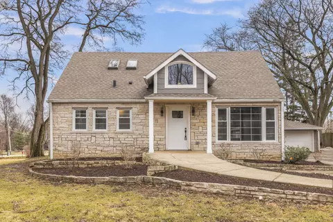 6503 S Ridge Rd, Willowbrook, IL 60527