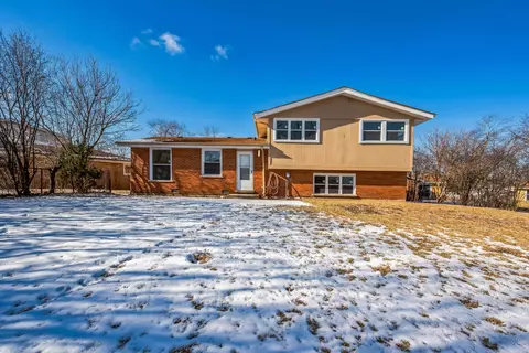 3203 Oak Ct, Hazel Crest, IL 60429