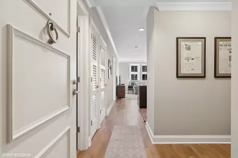 Entry Way - 10 E Delaware Pl #10C, Chicago, IL 60611 photo 1 of 3
