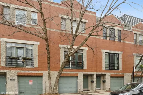 743 N Wood St, Chicago, IL 60622