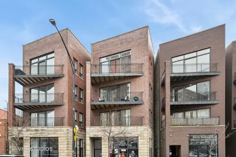 2413 W Madison St #2, Chicago, IL 60612