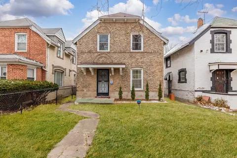 8739 S Michigan Ave, Chicago, IL 60619