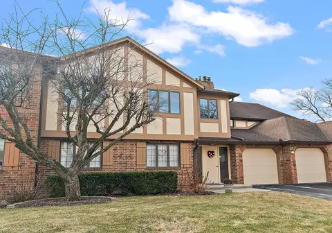 7633 W Arquilla Dr #2A, Palos Heights, IL 60463