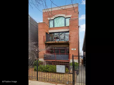1629 N Oakley Ave #2, Chicago, IL 60647