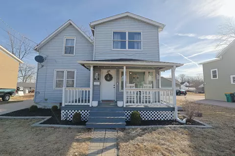 256 Mason Ct, Sycamore, IL 60178