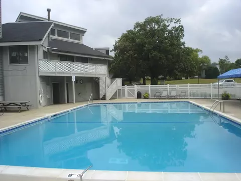 Exterior - Undisclosed, Gurnee, IL 60031 photo 6 of 6