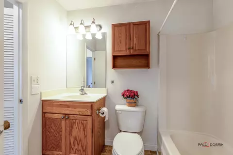 Bath - Undisclosed, Gurnee, IL 60031 photo 2 of 5