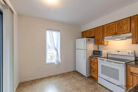 Kitchen - Undisclosed, Gurnee, IL 60031 photo 4 of 4
