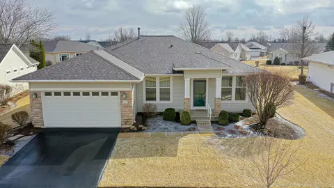 13025 Big Horn Dr, Huntley, IL 60142