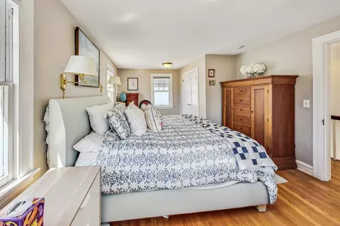 Bedroom - 800 Harlem Ave, Glenview, IL 60025 photo 1 of 7