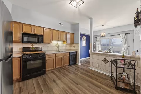 Kitchen - 2352 Georgetown Cir, Aurora, IL 60503 photo 1 of 2