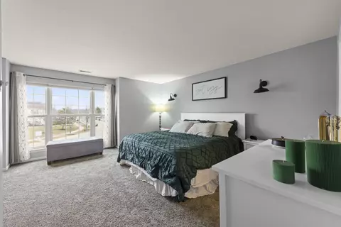 Bedroom - 2352 Georgetown Cir, Aurora, IL 60503 photo 1 of 3