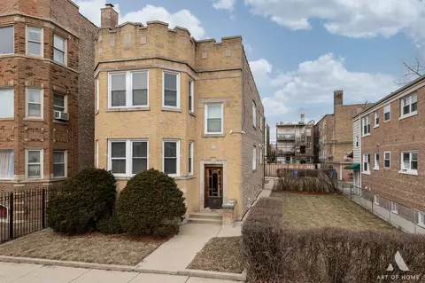 4822 W Henderson St, Chicago, IL 60641
