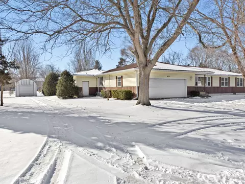 635 3rd Ave, Marengo, IL 60152 photo 3