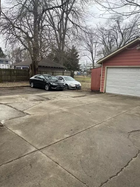 Exterior - 313 Bevier Pl, Aurora, IL 60505 photo 2 of 2